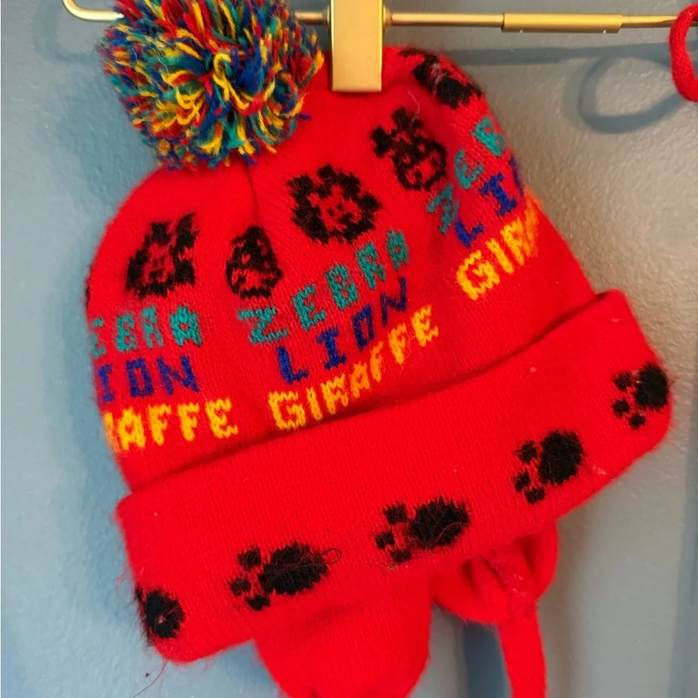 Vintage Carter's Red Hat and Mittens Set‎